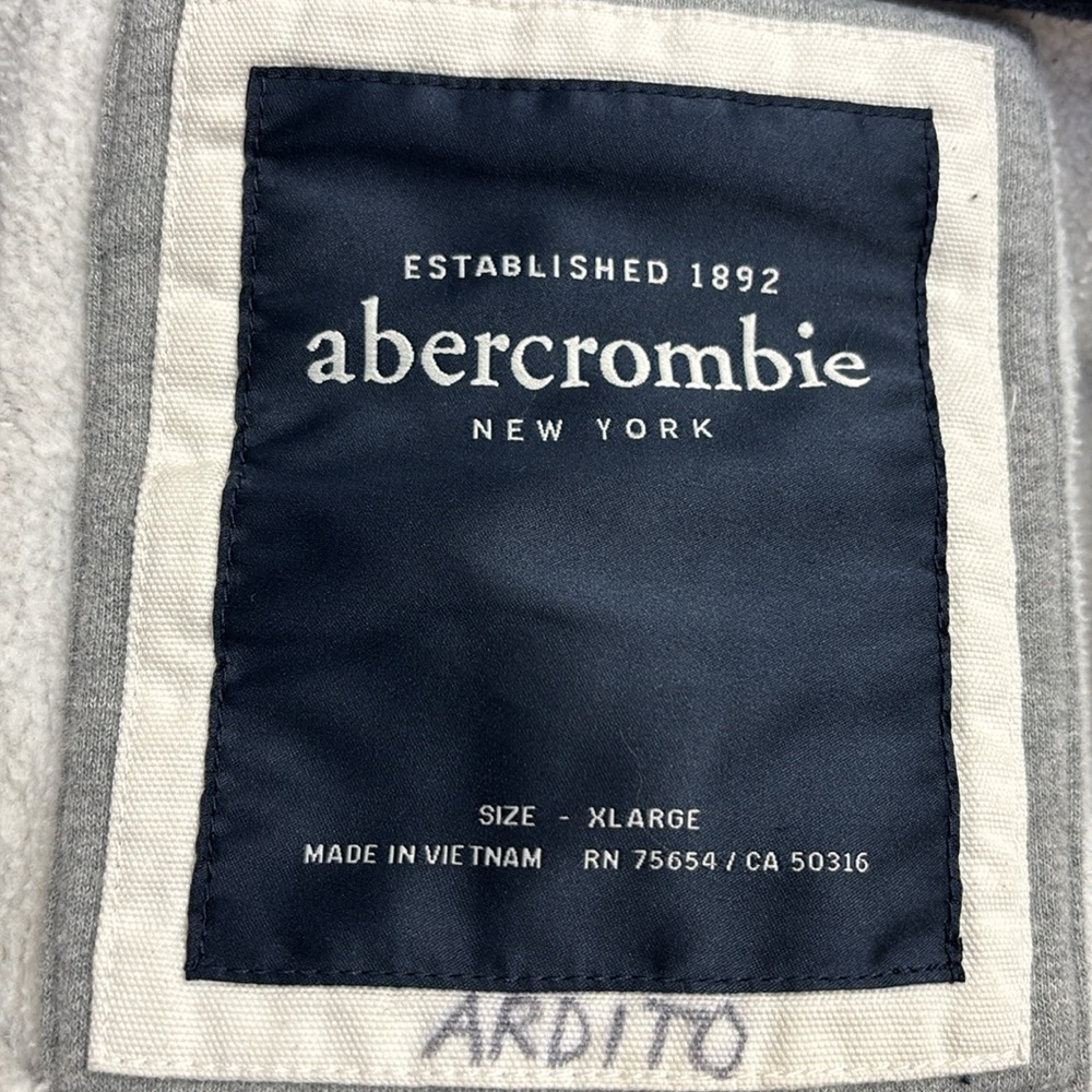 Abercrombie & Fitch Women's Gray Zip-Up Distressed Hoodie with 1892 Patch XL - Picture 8 of 10